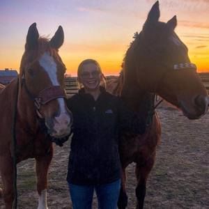 Meet your Posher, Lynne